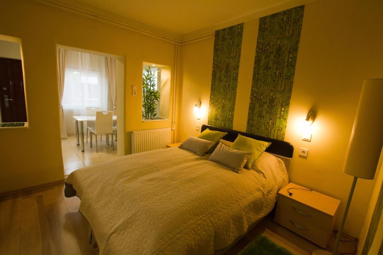 Angyal Apartman Cserkeszőlő Esterno foto